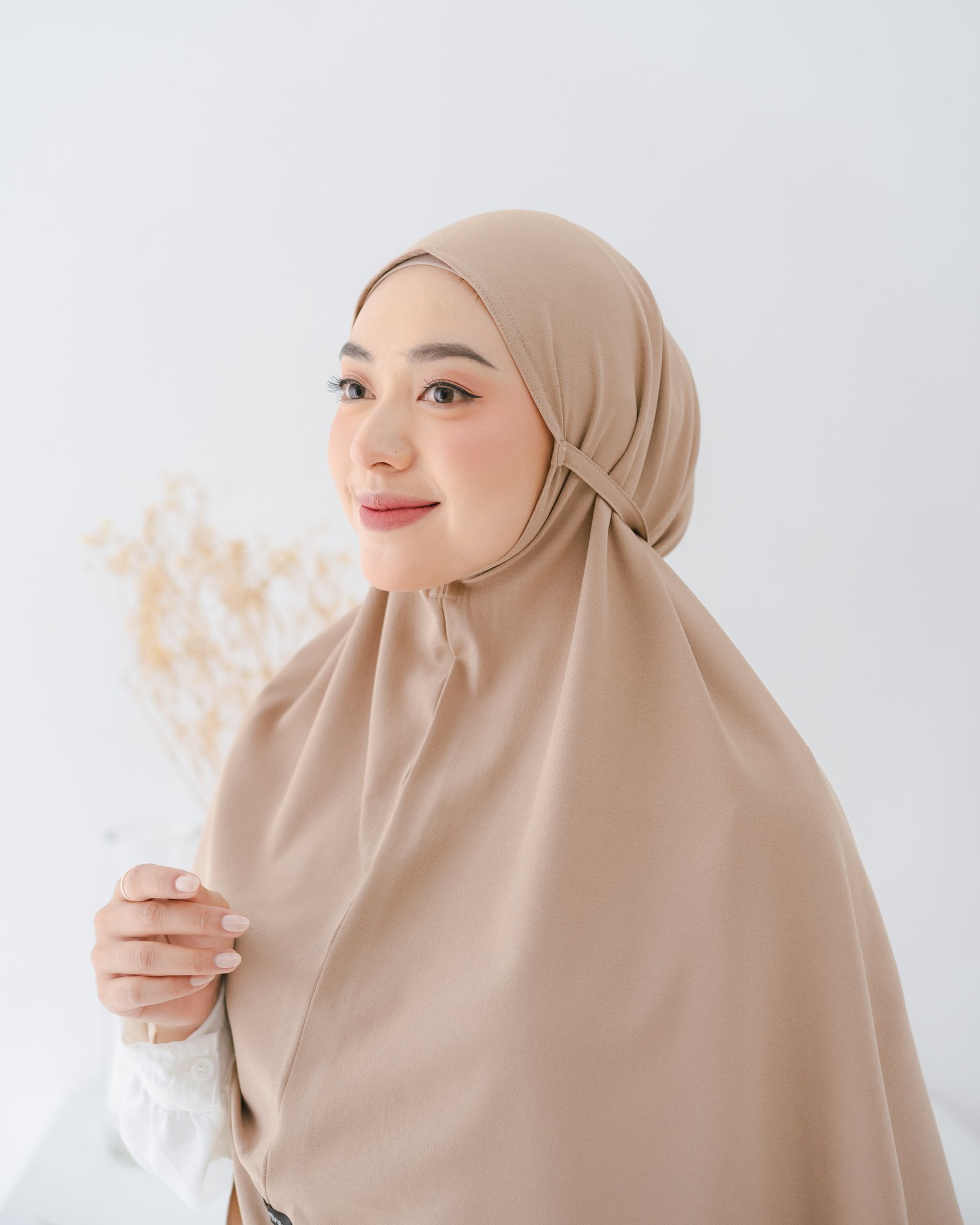 Bergo Zara Peanut