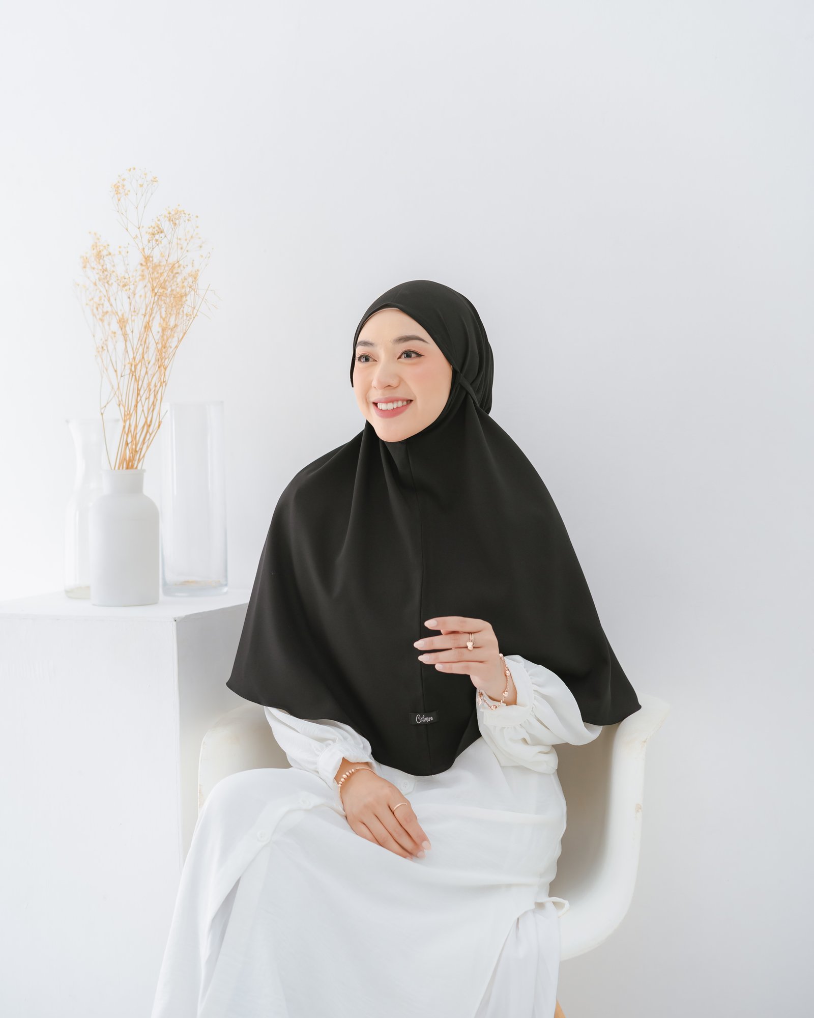 Bergo Zara Black